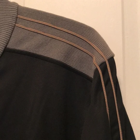 👕 Hugo Boss Zipper Jacket - Picture 4 of 4